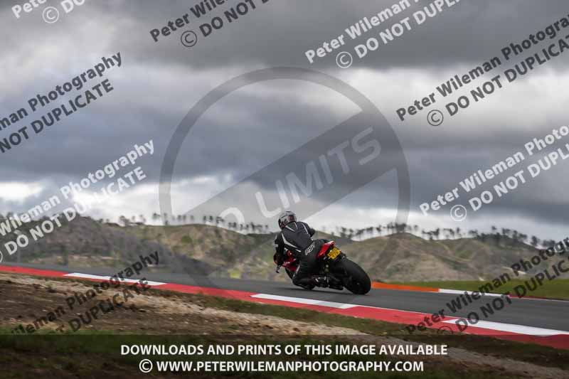 cadwell no limits trackday;cadwell park;cadwell park photographs;cadwell trackday photographs;enduro digital images;event digital images;eventdigitalimages;navarra;no limits trackdays;peter wileman photography;racing digital images;trackday digital images;trackday photos